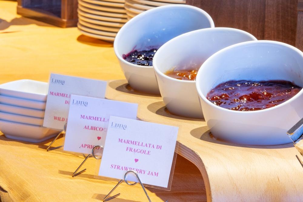 Luna Wellness Hotel Фолгарида Екстериор снимка