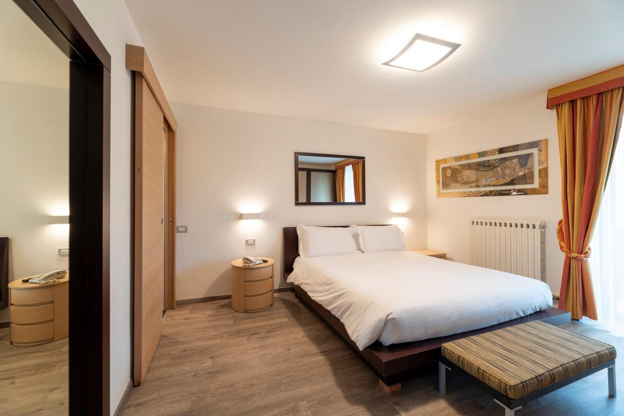 Luna Wellness Hotel Фолгарида Екстериор снимка